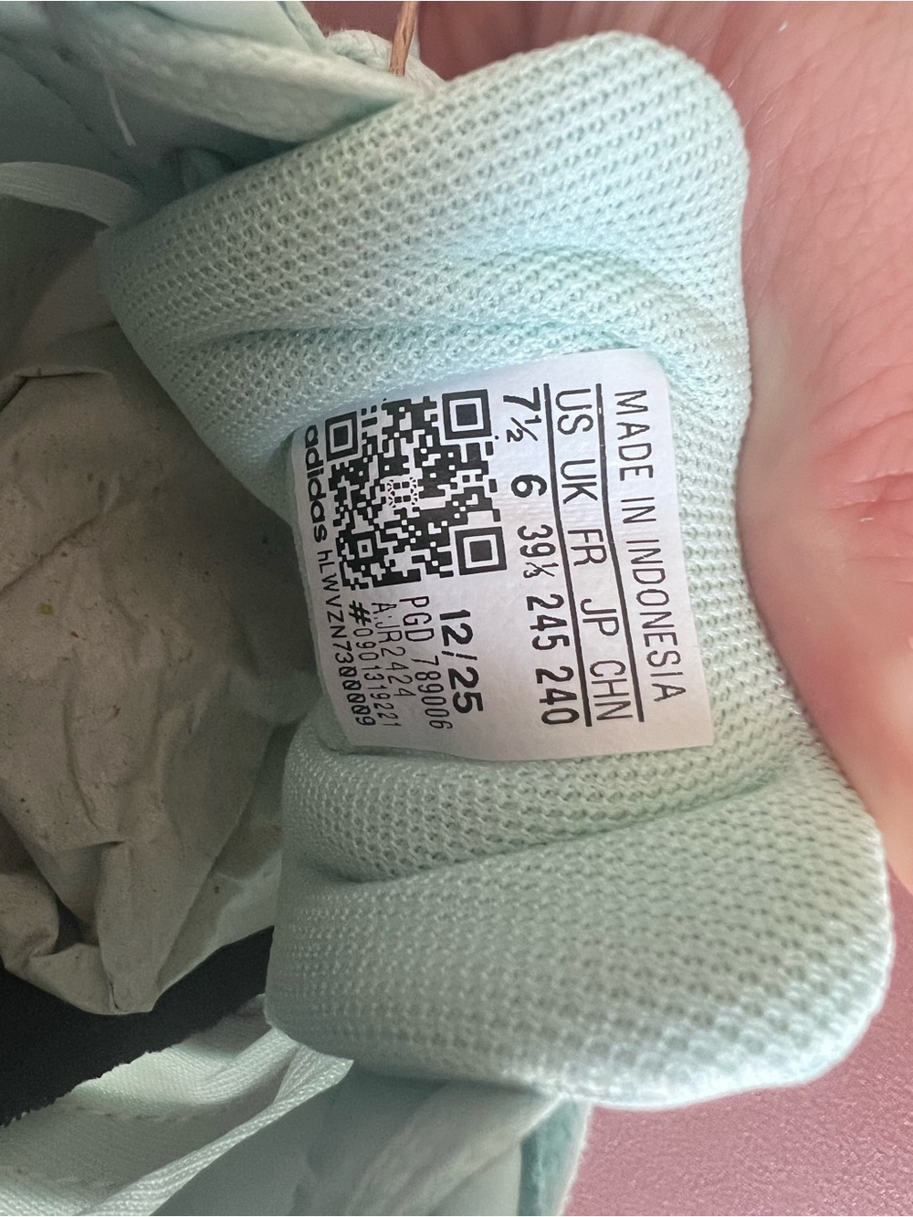 Adidas Run 70s 2.0 Sneaker Halo Mint Bliss Pink Off White Colorway Women's 7.5 - Picture 5 of 15